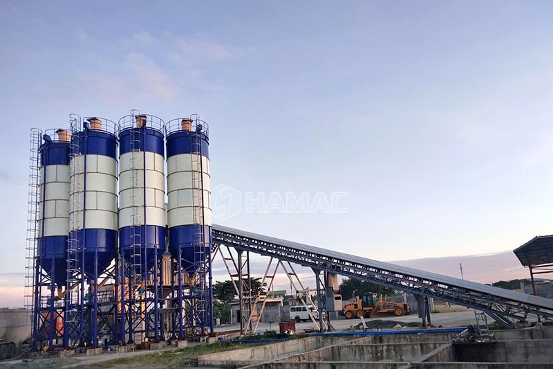 Centrale à béton de type convoyeur à bande aux Philippines