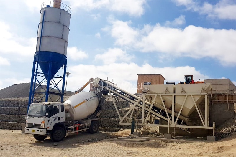 Centrale à béton fabriquée par HAMAC au Pérou