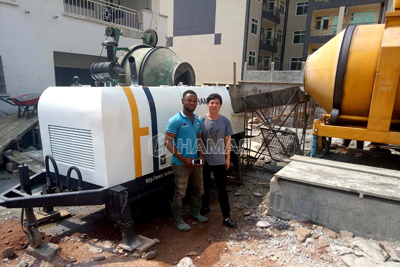 Pompe à béton DHBT40 de HAMAC au Cameroun