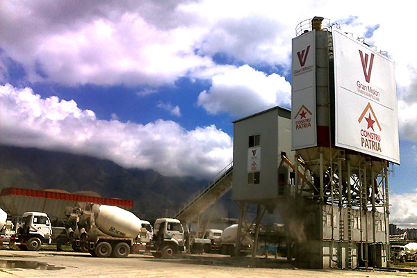 Centrale à béton HZS100 au Venezuela